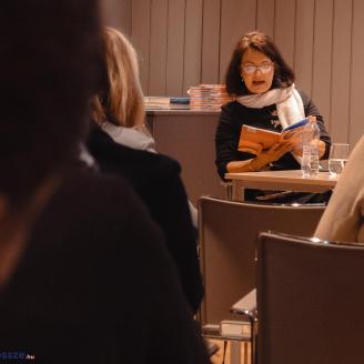 Könyvekkel a mentális egészségért V. - Beszélgetés Tóth Krisztinával