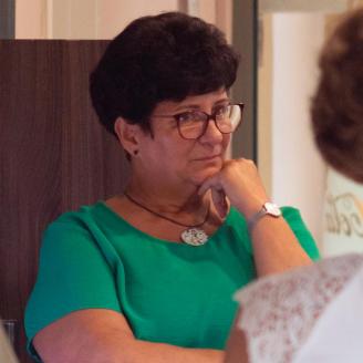 Könyvekkel könnyebb: Ulickaja könyvével indult el a könyvklubunk