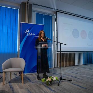 Képernyők vonzásában konferencia