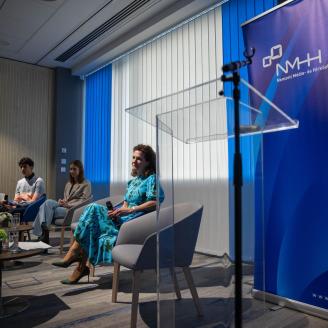 Képernyők vonzásában konferencia