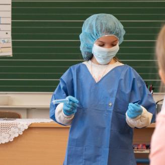 ViDRa doktor a a csomádi Esztergály Mihály Általános Iskolában